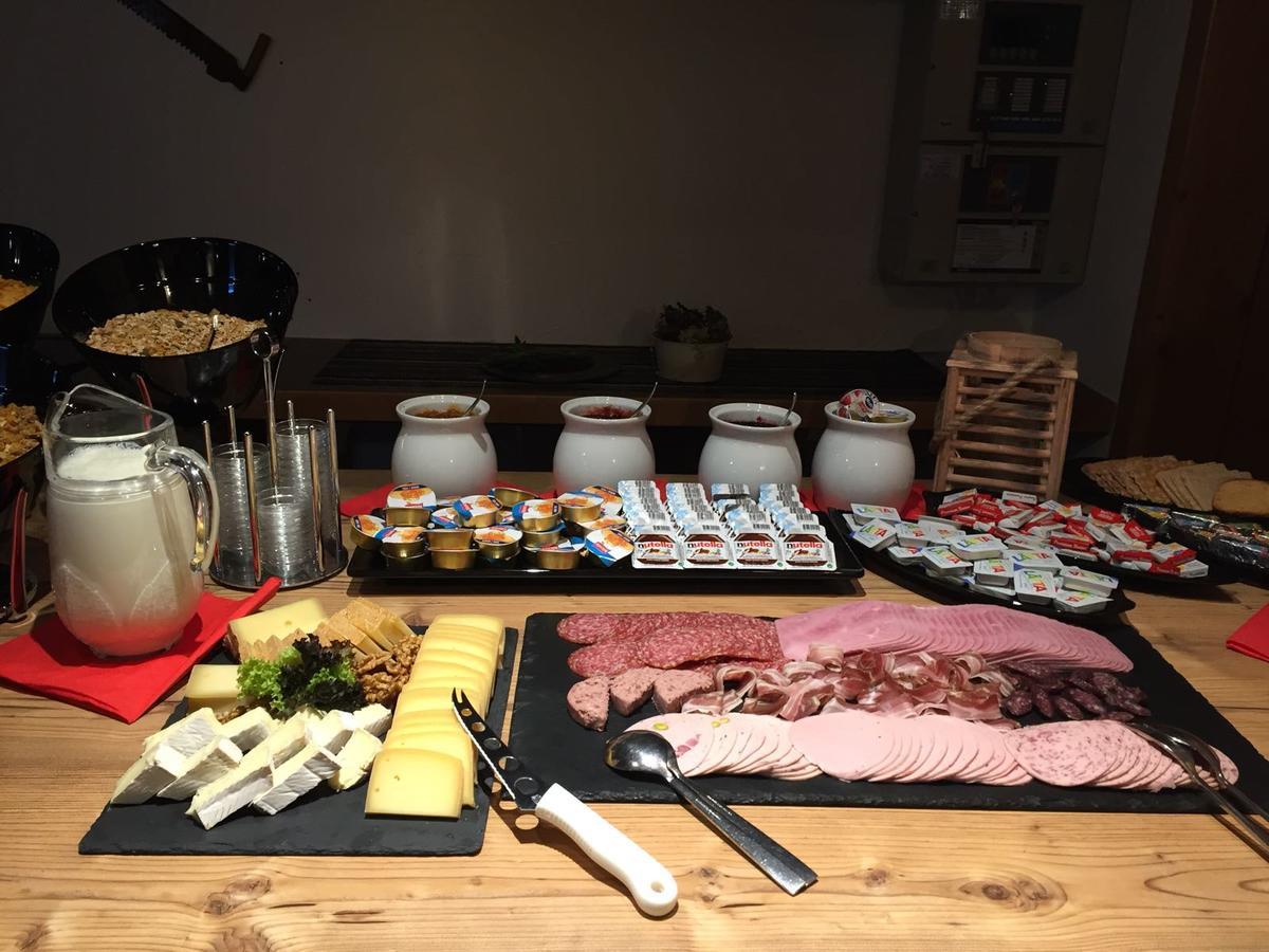 ホテル Ambiente Mountain Style サース フェー エクステリア 写真